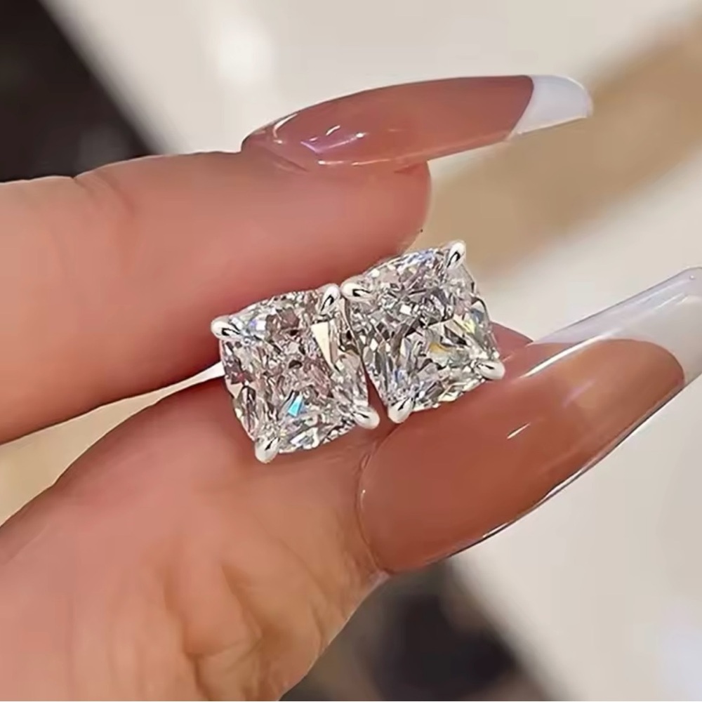 Gorgeous CZ Stud Earrings for Women